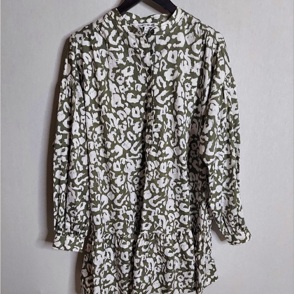 ‎NWT Elizabeth and James Leopard tunic dress